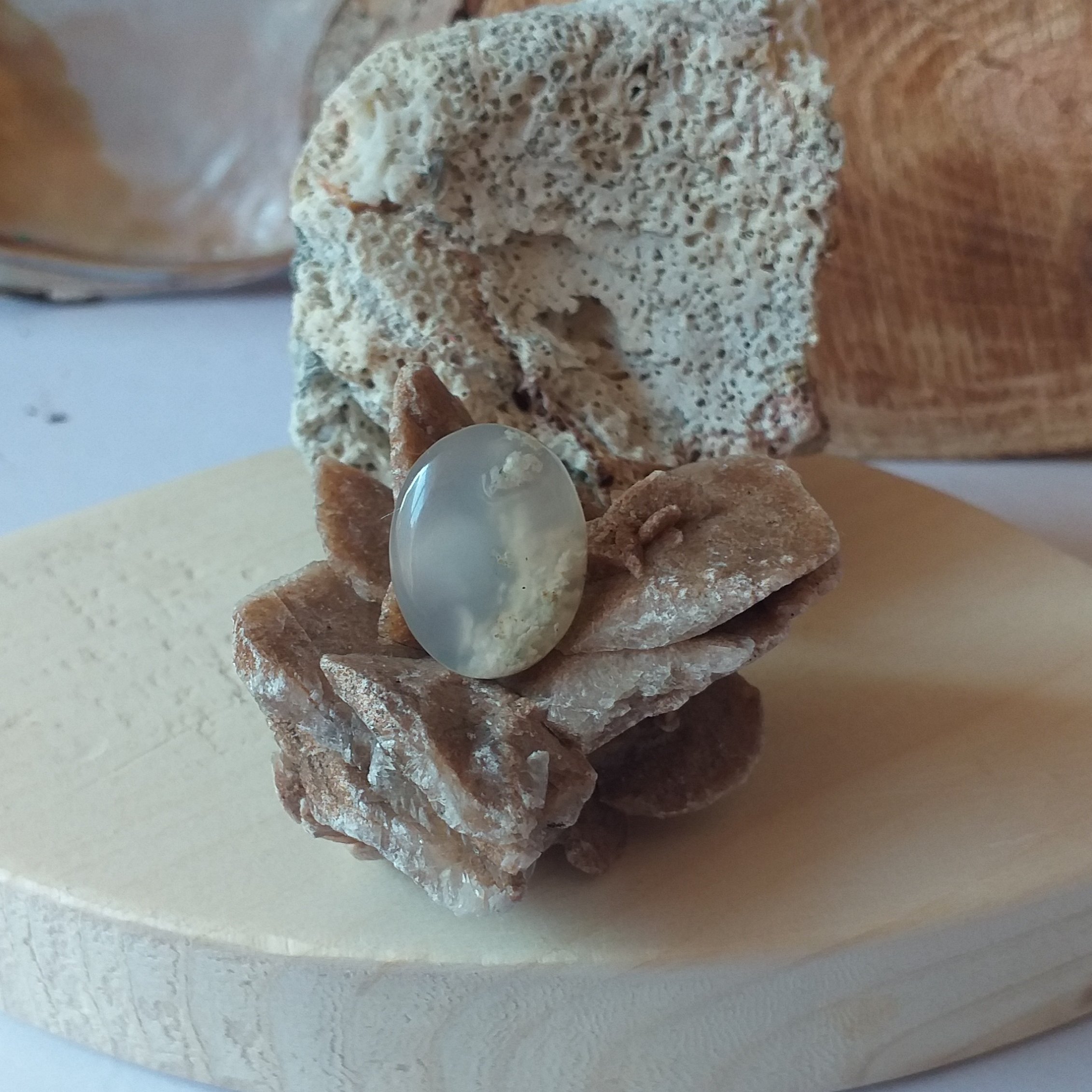 عقیق شجر سفید