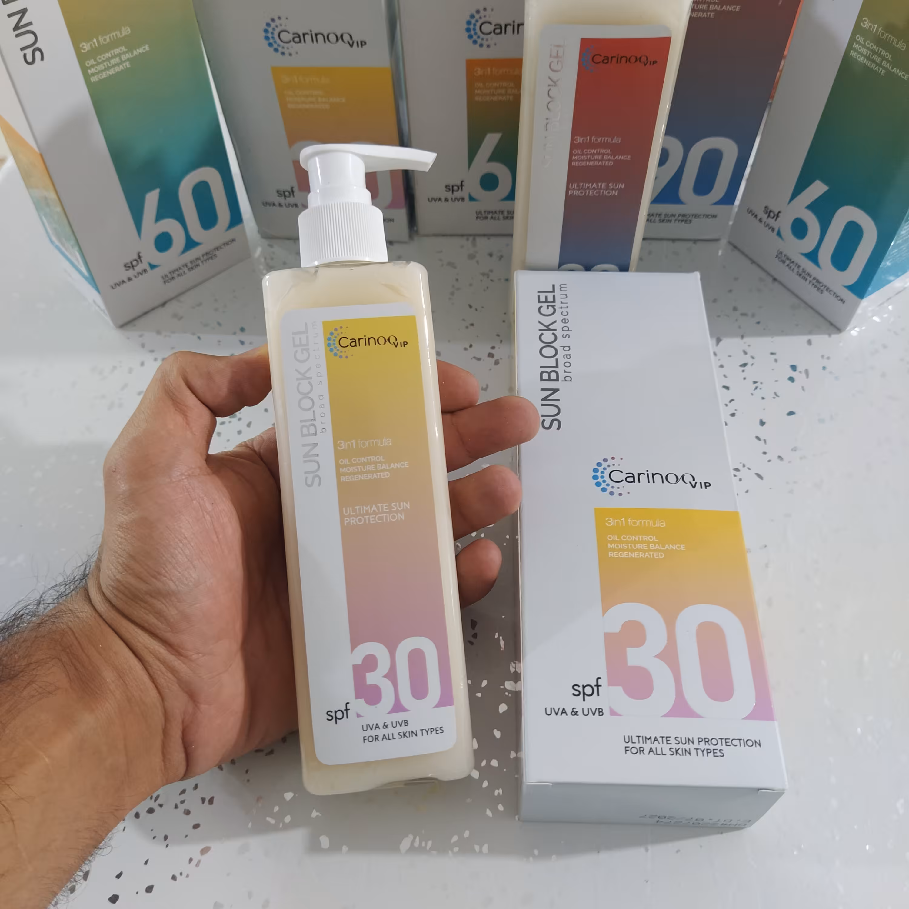 ضدآفتاب بیرنگ کارینو 250 میل پمپی  تولید امارات با کیفیت عالی 