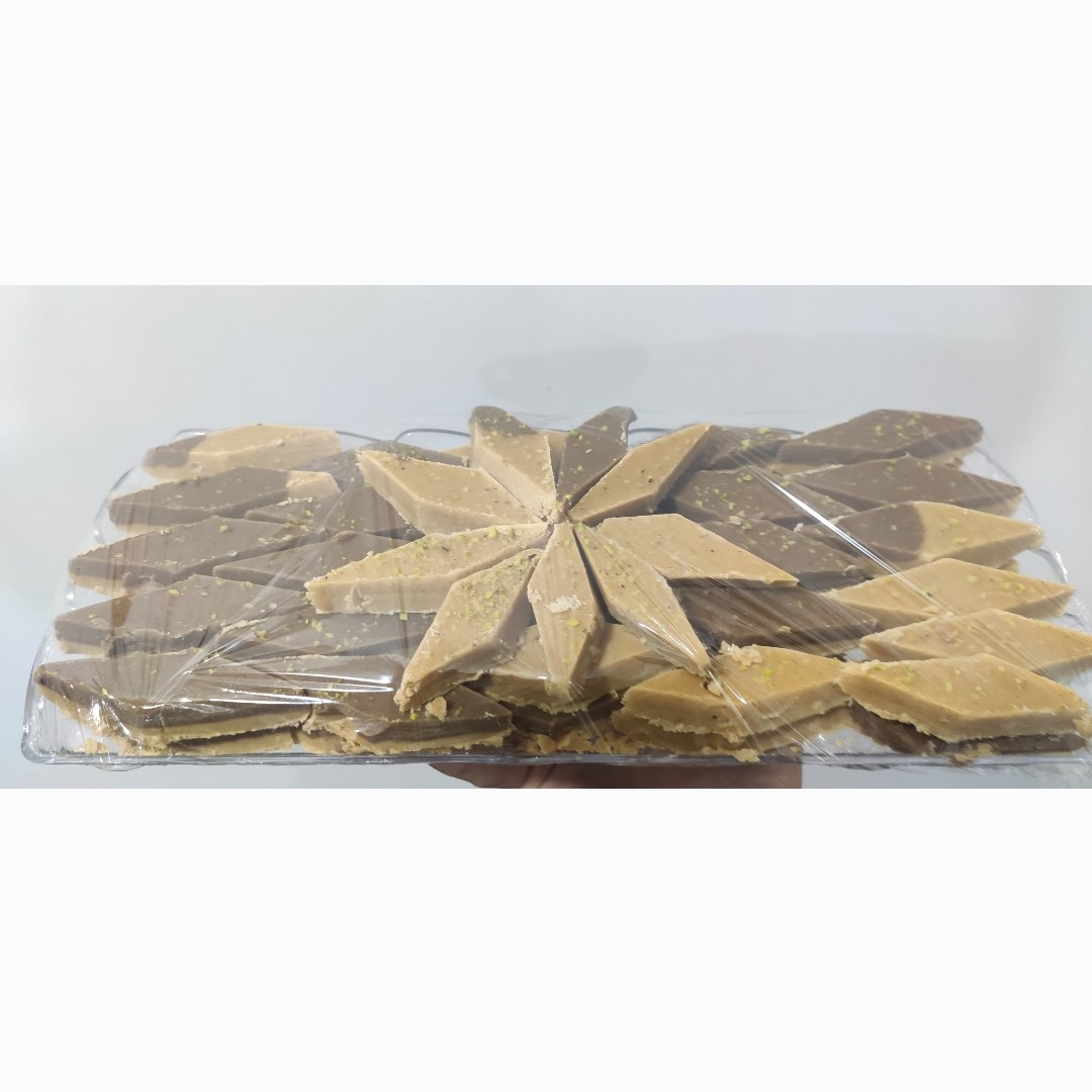 بروشتوک(حلوا نخودی 2رنگ)یک کیلیویی