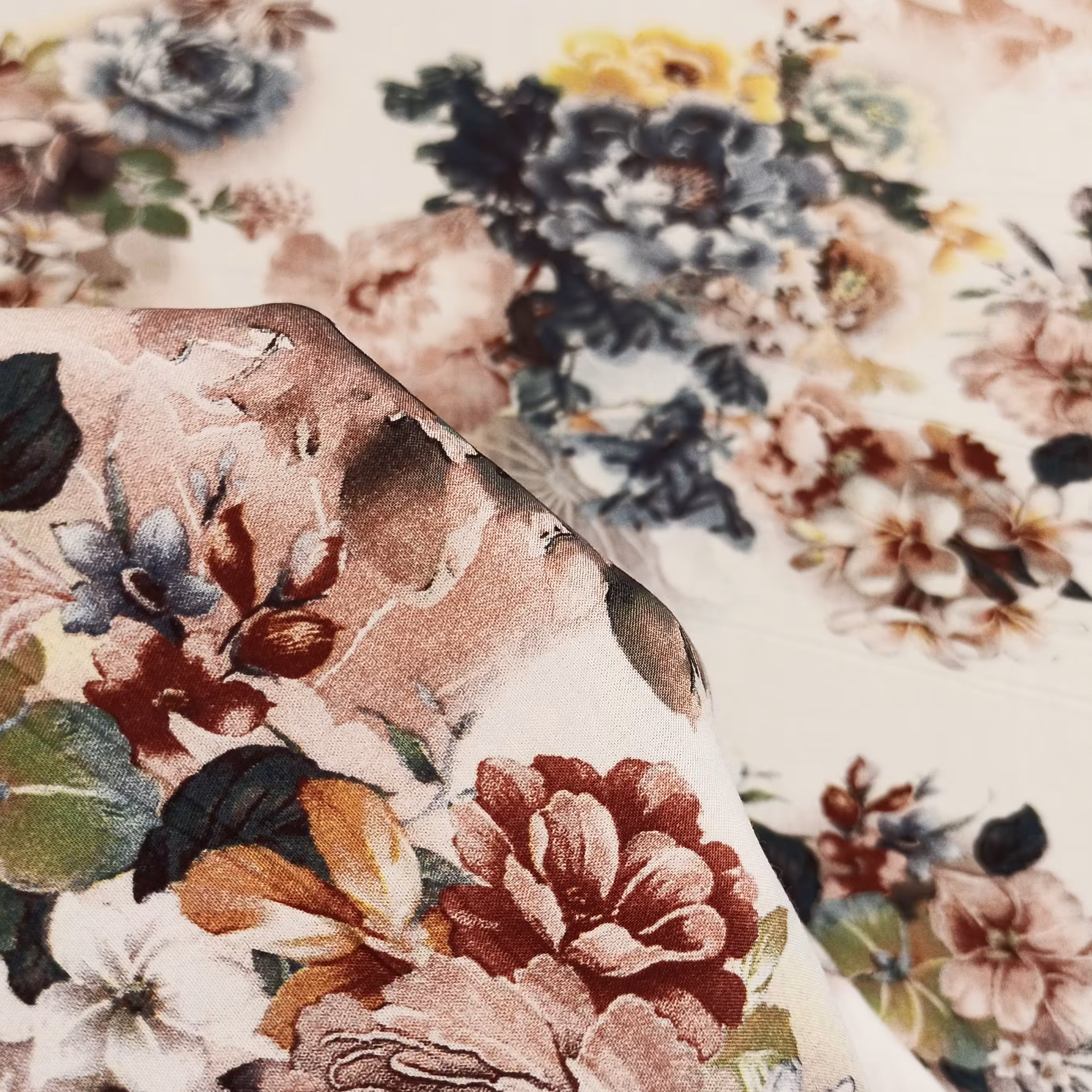 پارچه نخی دیجیتال درجه یک 