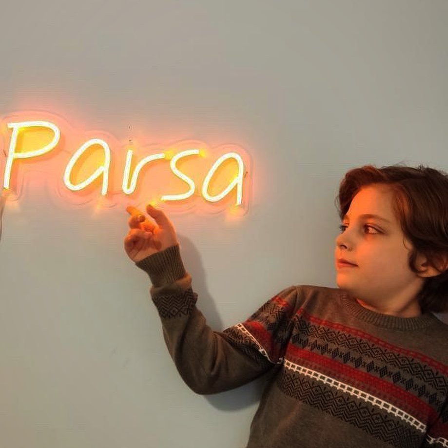 تابلو نئون طرح اسم دلخواه 2سال ضمانت 