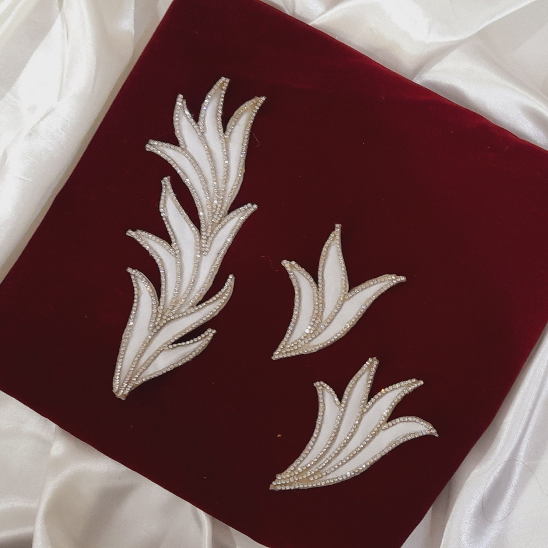 پنل نگینی لباس