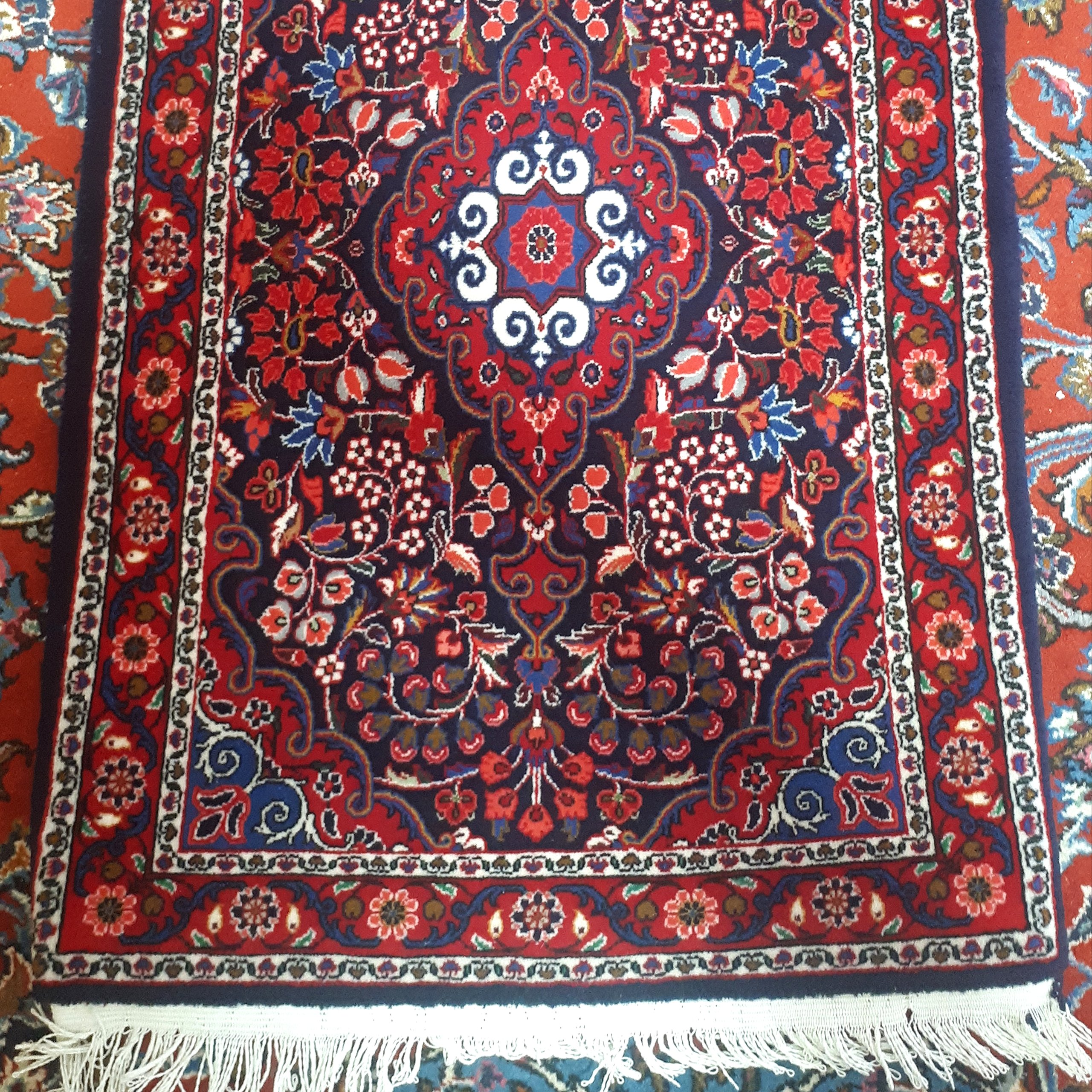 قالیچه (فرش) دستباف (پس کرایه)