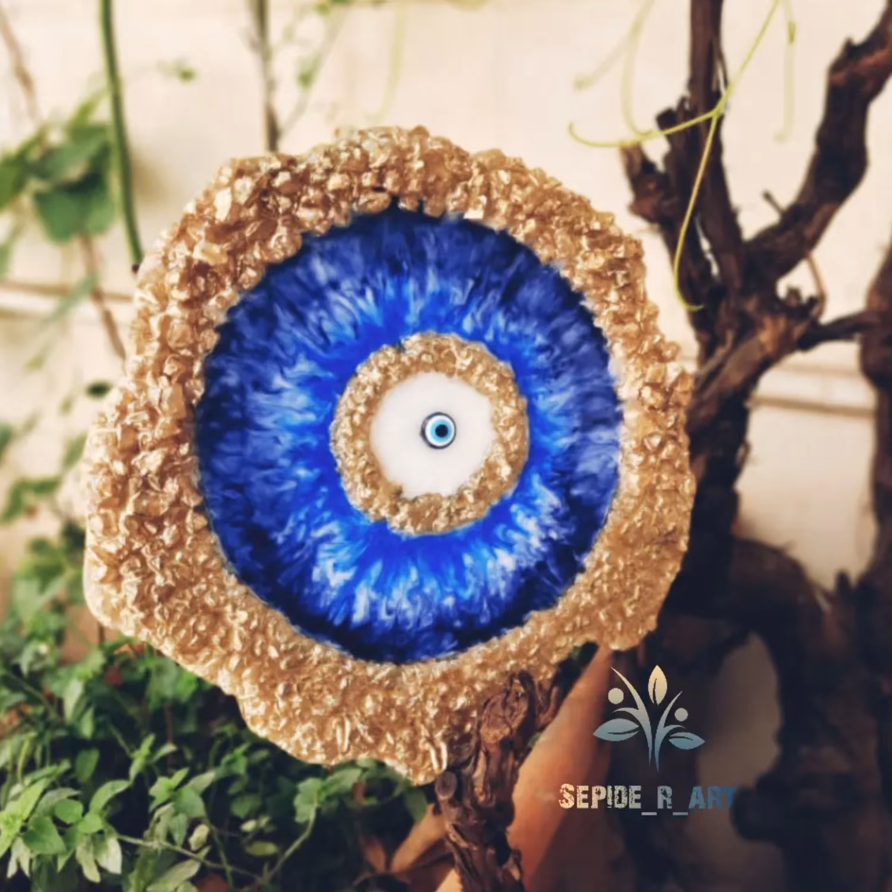 جاکلیدی چشم و نظر   رزینی بسیار سبک  قطر 25 سانت (وزن 380 گرم ) 