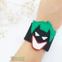 مچ بند فانتزی عروسکی نمدی مدل جیب دار  طرح جوکر بتمن 