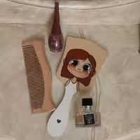 ست آینه دستی و شونه چوبی دخترونه نقاشی شده و ضد آب