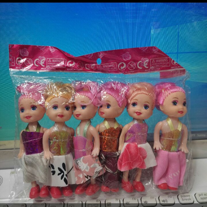 عروسک 6عددی