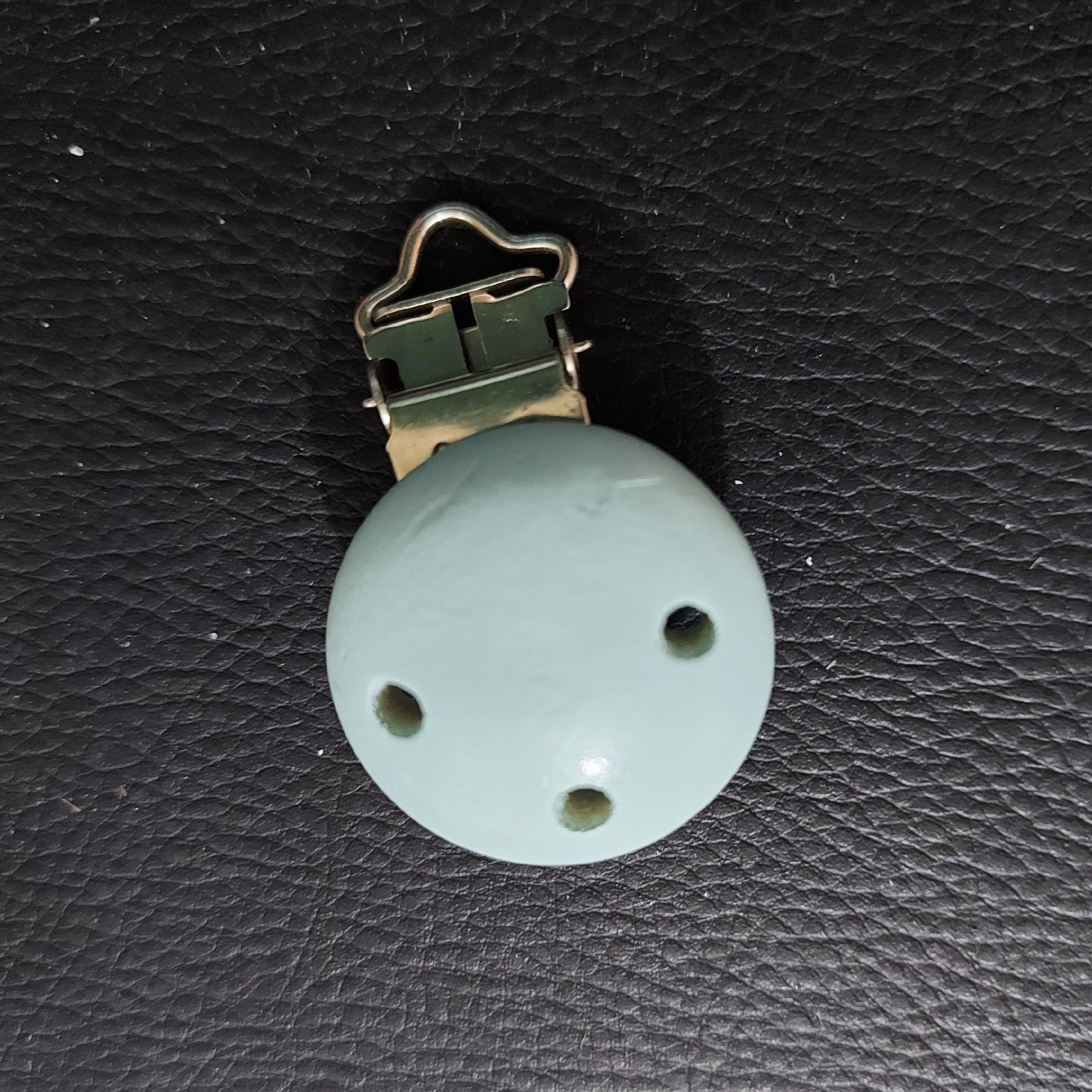 گیره پستونک چوبی همراه واشر محافظ آبی آسمانی 