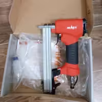 منگنه کوب بادی مکس مدل M8016  با ضمانت شرکتی و خدمات پس از فروش مخصوص کارهای سبک با تخفیف ویژه قیمت را مقایسه کنید.