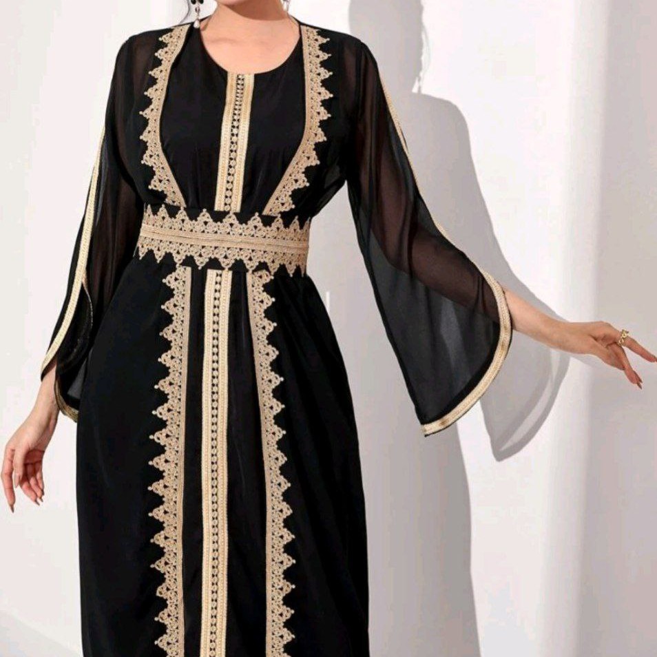 سه تیکه مجلسی دریا ( زیره رویه و کمربند) جنس کرپ و حریر تور قد حدود 120 از سایز 38 تا 50