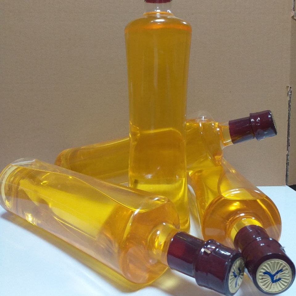 روغن آفتابگردان بطری 800 گرمی محصولات طبیعی زیتون