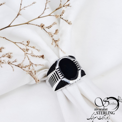 انگشتر مدرن با نقره925 عقیق مشکی کد 11681