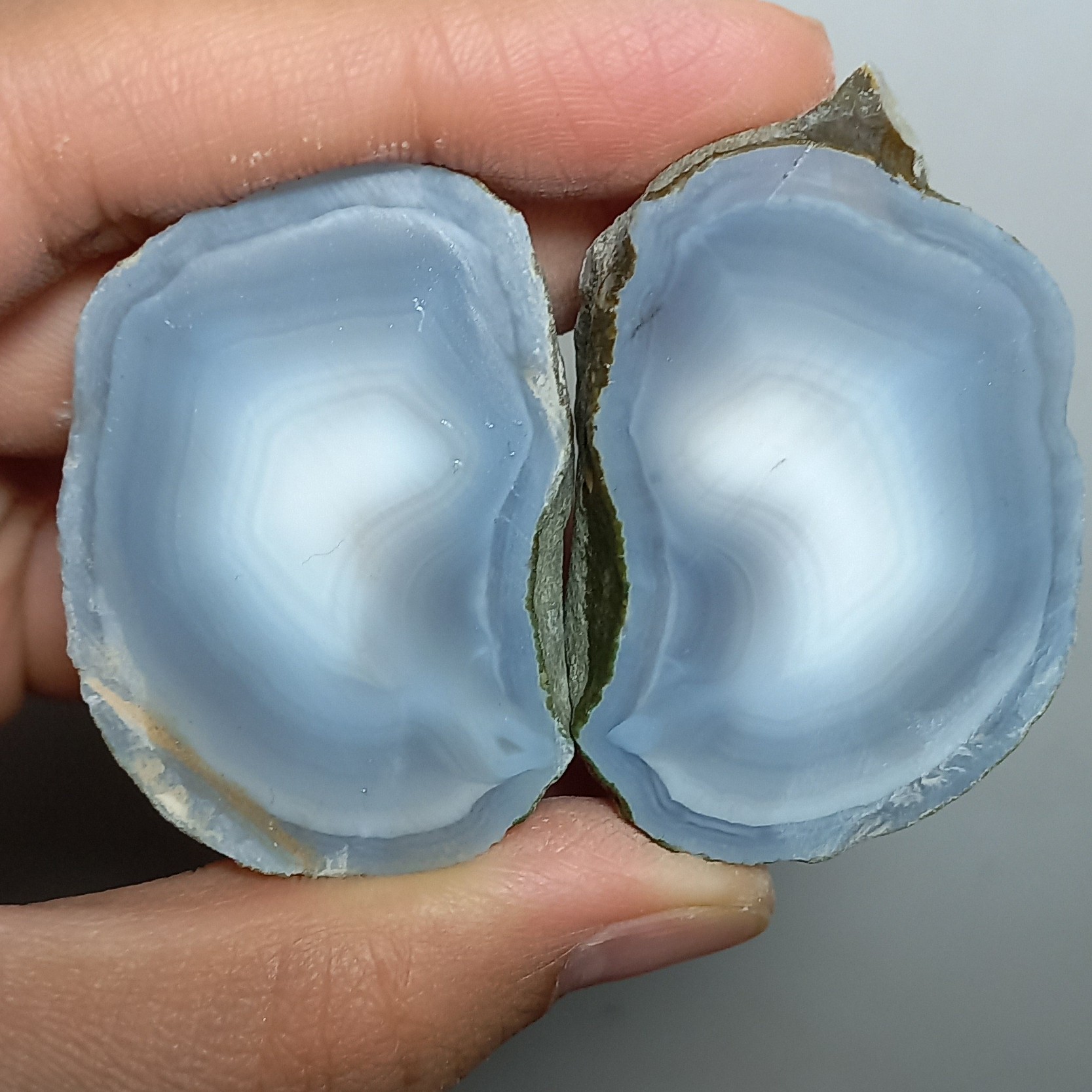 عقیق سلیمانی مصور