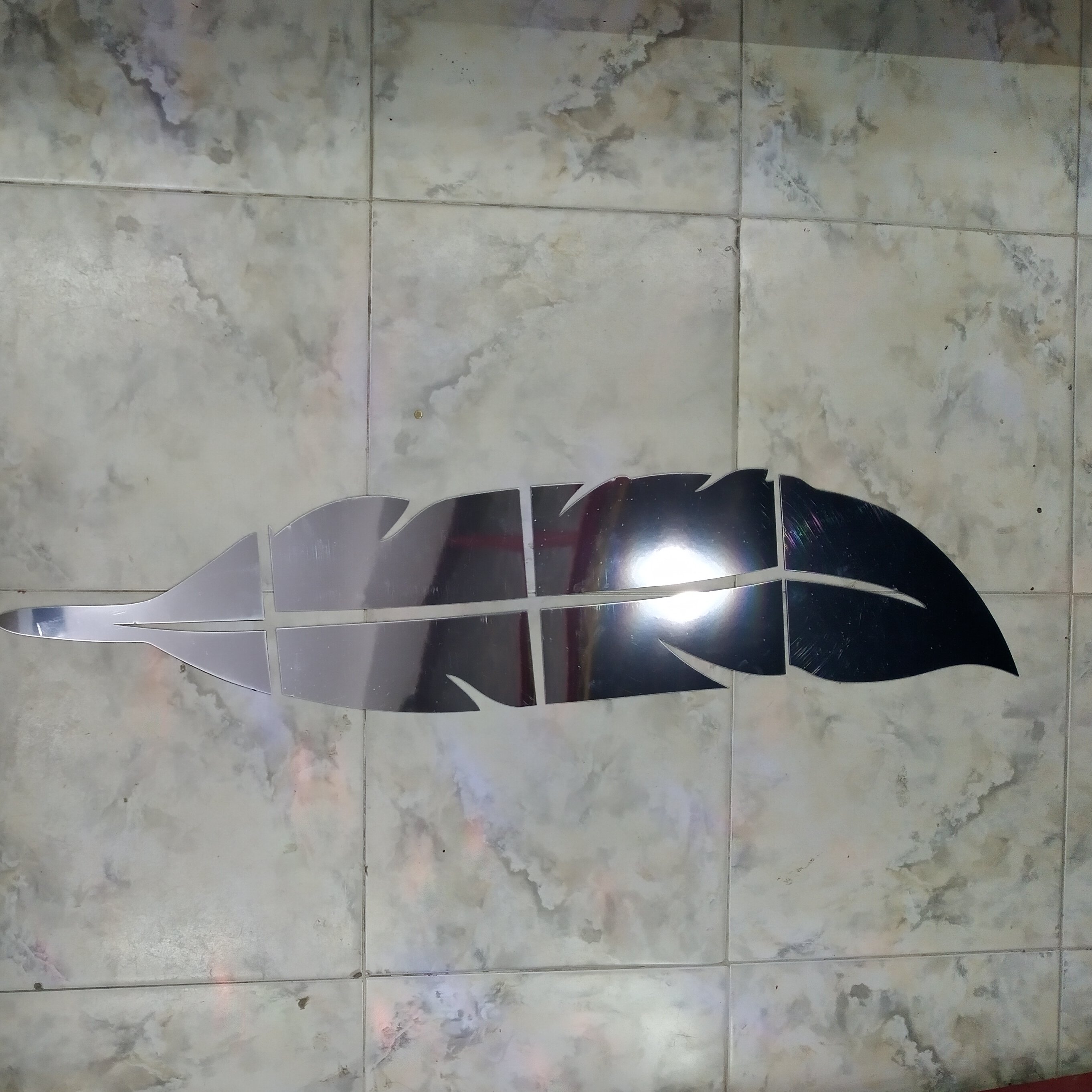 آینه پلکسی تزیینی طرح پر137در37سانتی متر