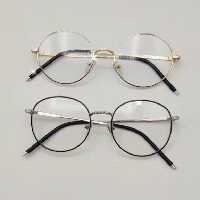 عینک  طبی کد 052