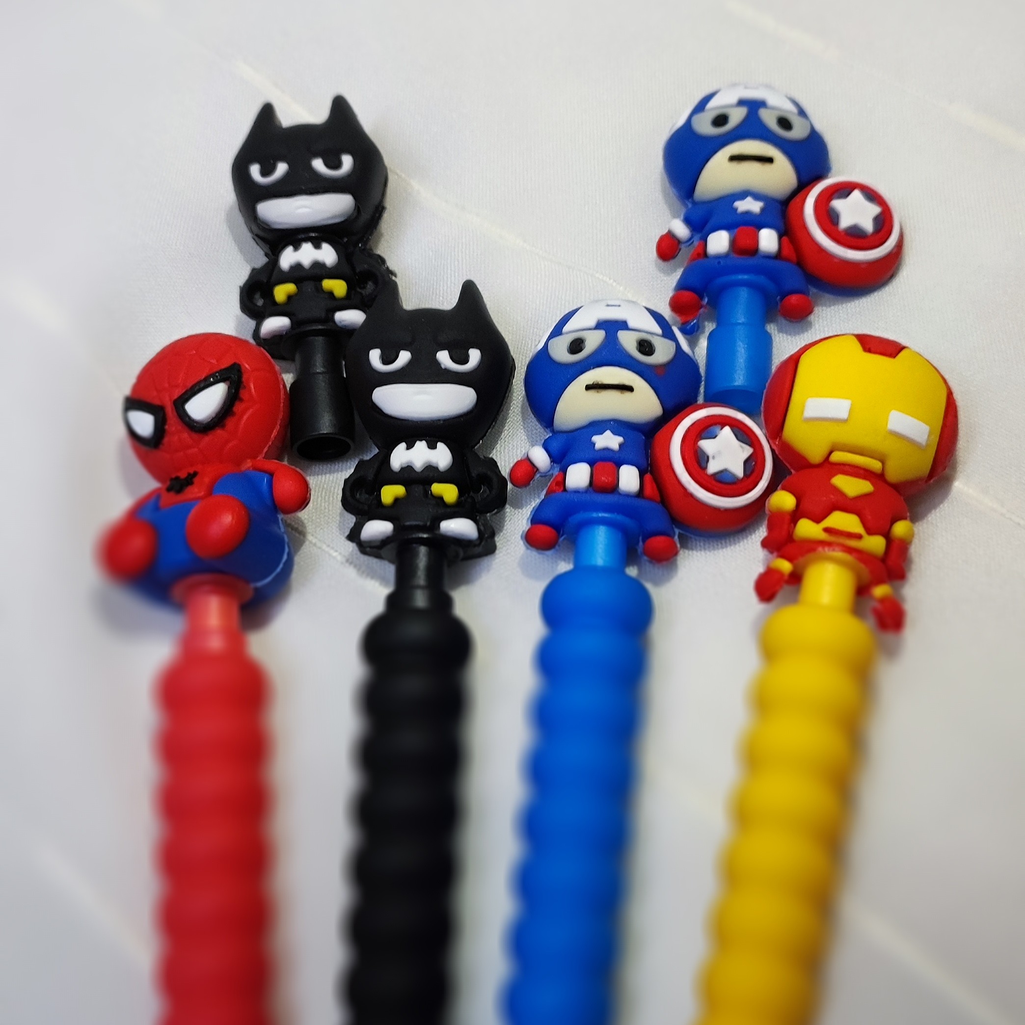 اتود های سیلیکونی با سری قهرمان نوک هفت دهم در چهار طرح مختلف 