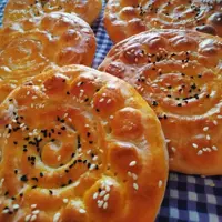 کلوچه فومن 10عددی خانگی وپرمغز تنوری تازه گیلان.رشت