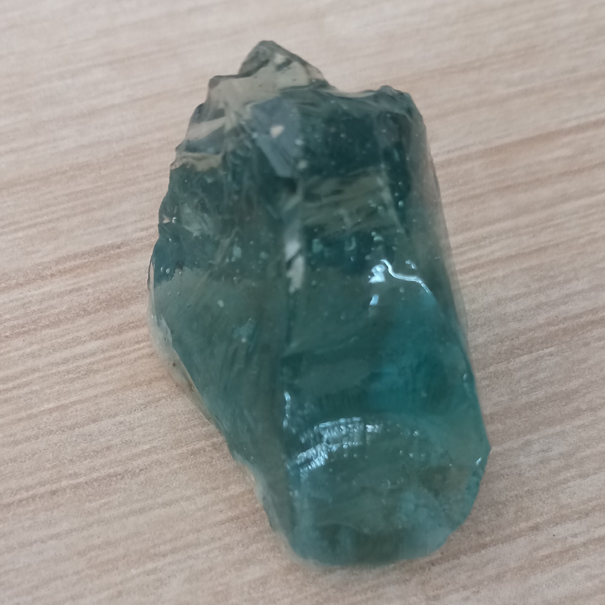 سنگ ابسیدین.