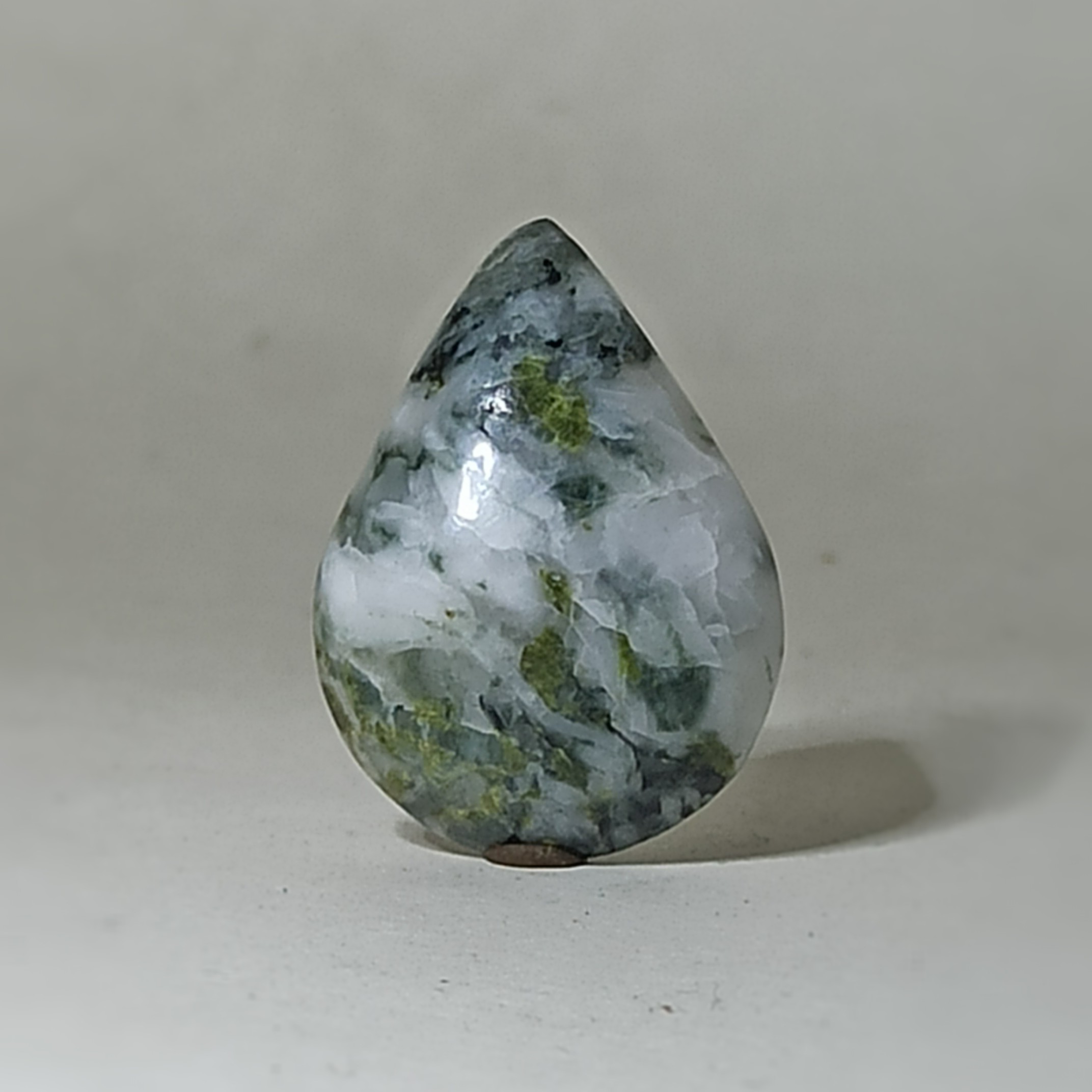 سنگ شجر کد (42) شجر سبز سنگ متولدین تیر ماه نگین شجر  فاخر حراج شجر  معدنی 