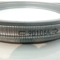 زنجیر  فلزی گیربکس اتوماتیک CVT. دارای طول عمر  500 هزار کیلوتر