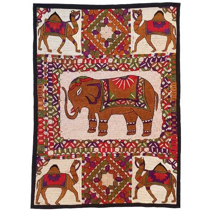 رومیزی سوزن دوزی ابریشم دیوار کوب کد GHAAB7 