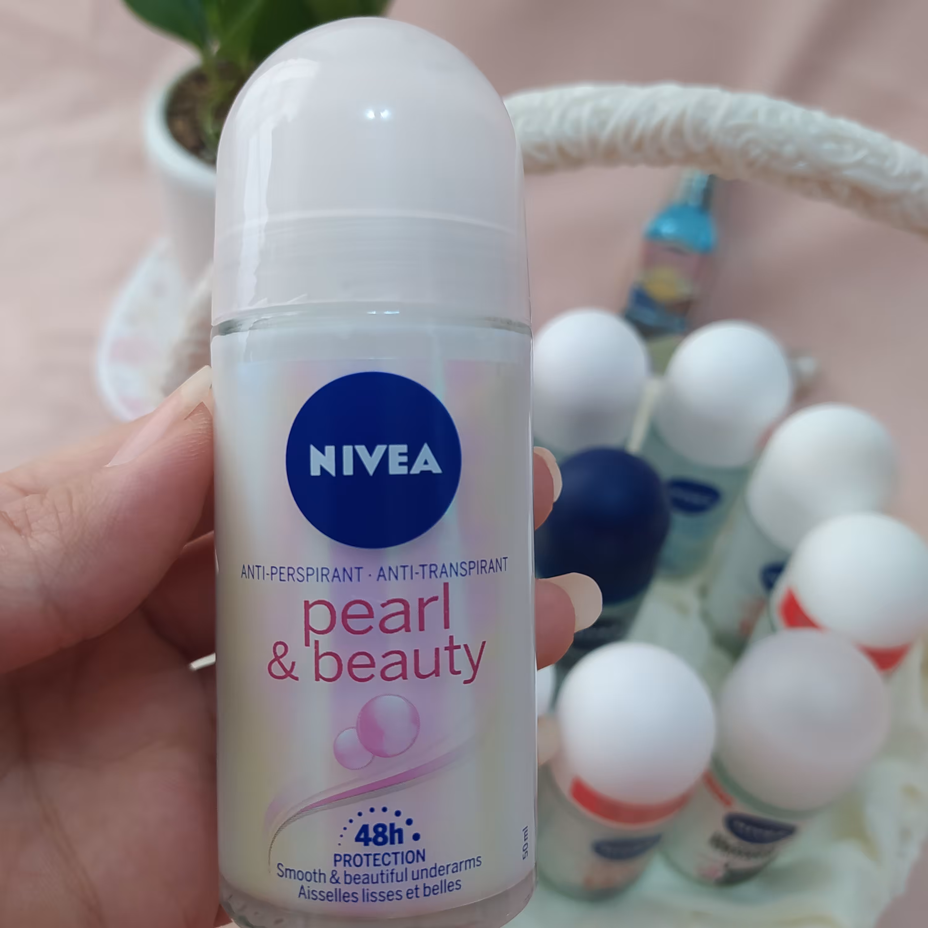 رول ضد تعریق زنانه نیوآ مدل pearl and beauty حجم 50 میلی لیتر