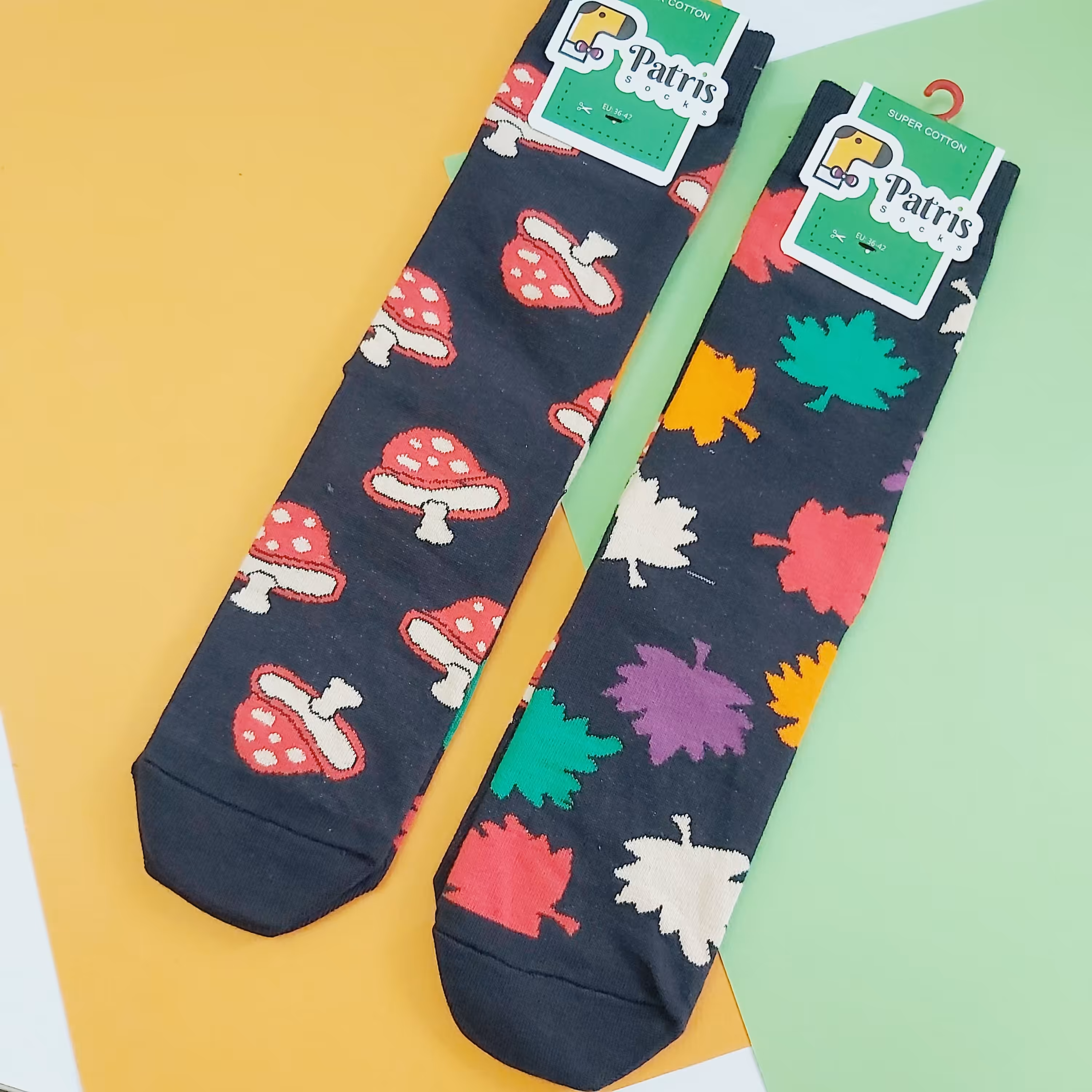 جوراب ساقدار نخ پنبه از برند پاتریس با طرح قارچ و برگ