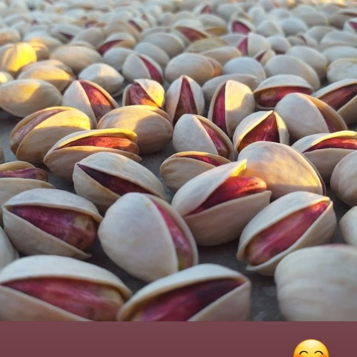 پسته آذربایجان احمد آقایی باطعم استثنائی، بصورت خام با بسته بندی شیک