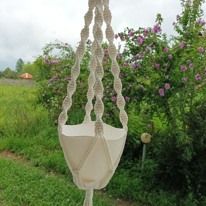 آویز  گلدان مکرومه کد 10 چهار رشته ای پیچی