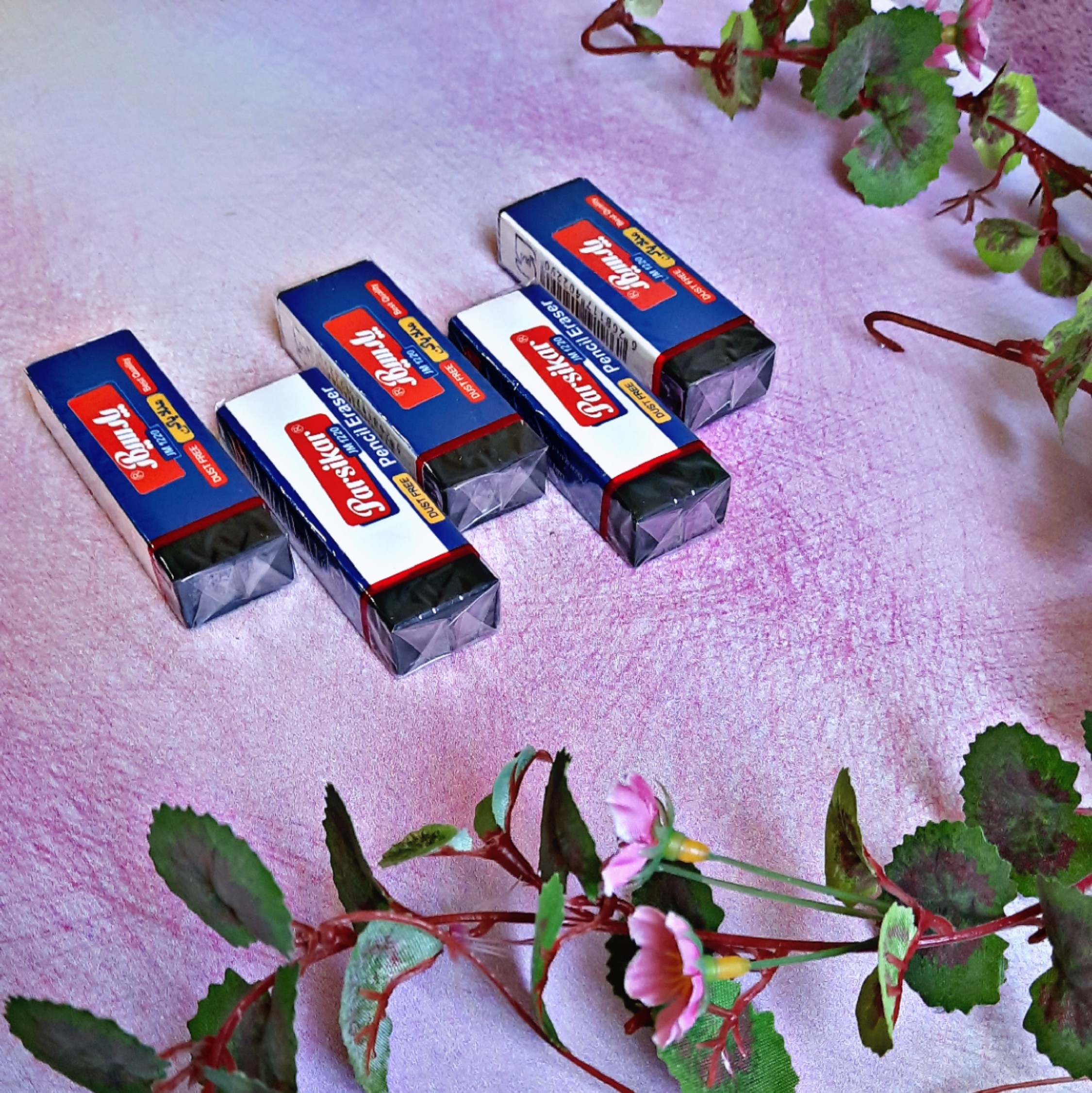 پاکن های مشکی از  برند پارسیکار