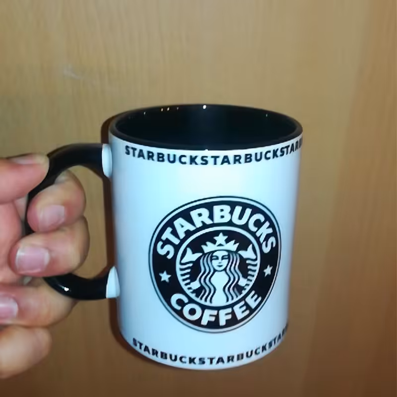 ماگ دسته و داخل مشکی طرح استارباکس(starbucks) 