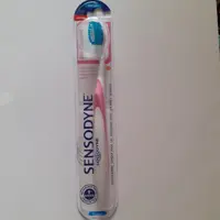 مسواک سنسوداین Gencives