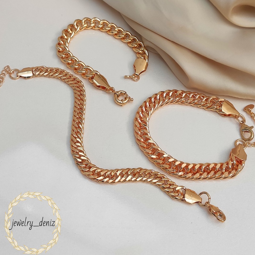 دستبند کارتیر استیل طلایی