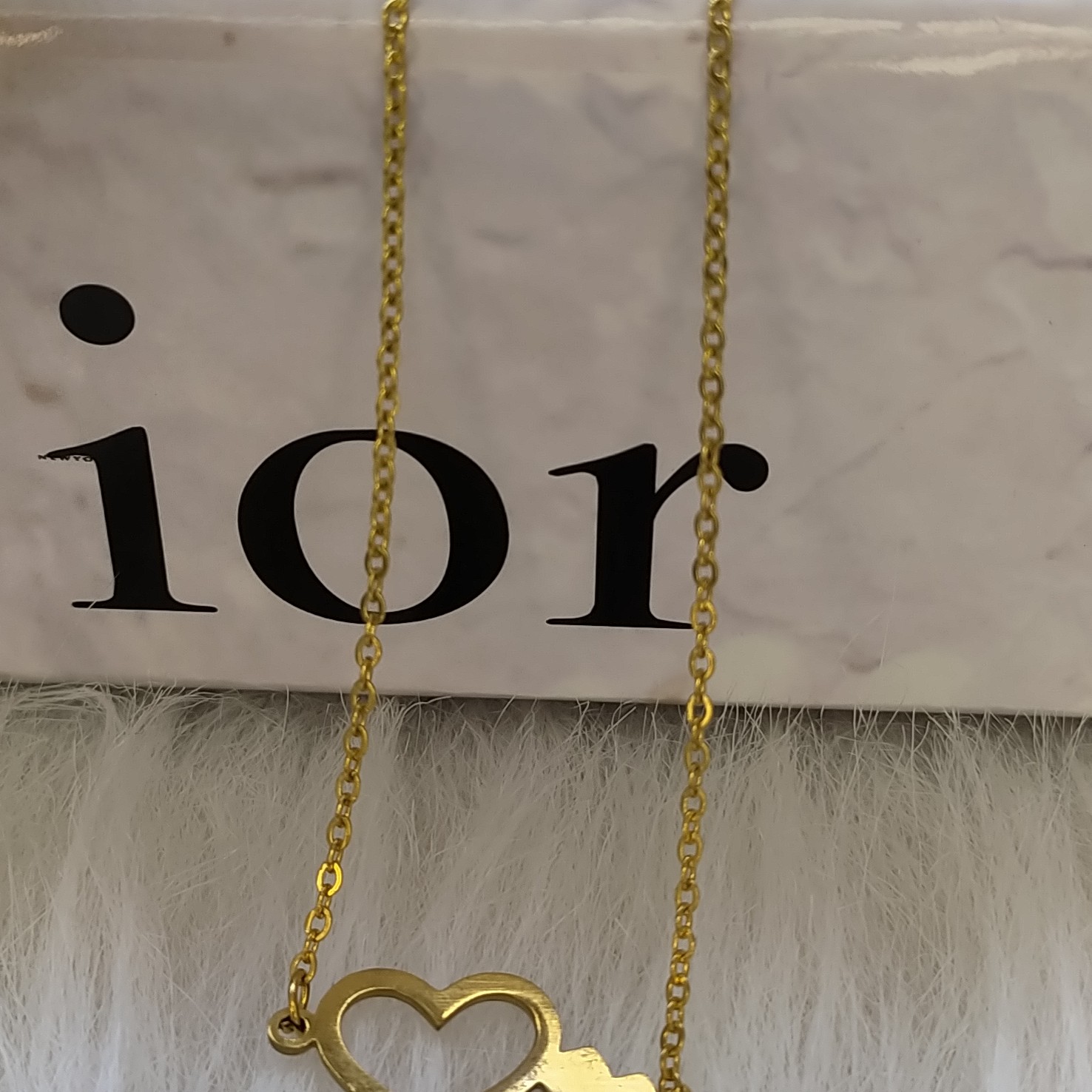 گردنبندپلاک تواستیل طلایی رنگ ثابت