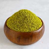 قاووت یا قووتو پسته (سوغات سیرجان) بسته بندی نیم کیلویی تهیه شده از پسته تازه سیرجان