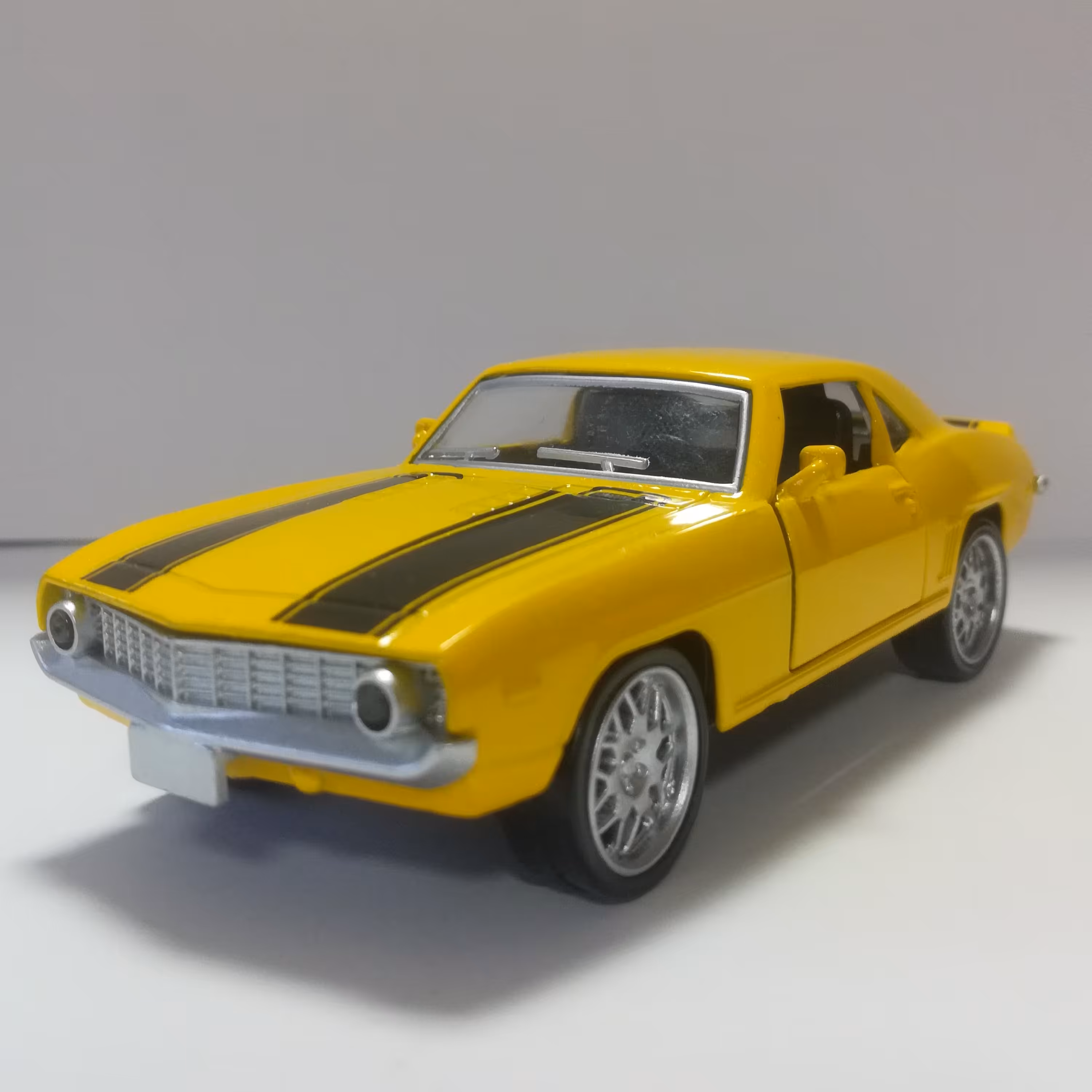 ماکت ماشین فلزی مسابقه ای ماشین فلزی ماشین فلزی موزیکال 