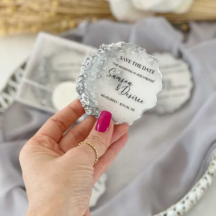 گیفت رزینی عقد عروسی