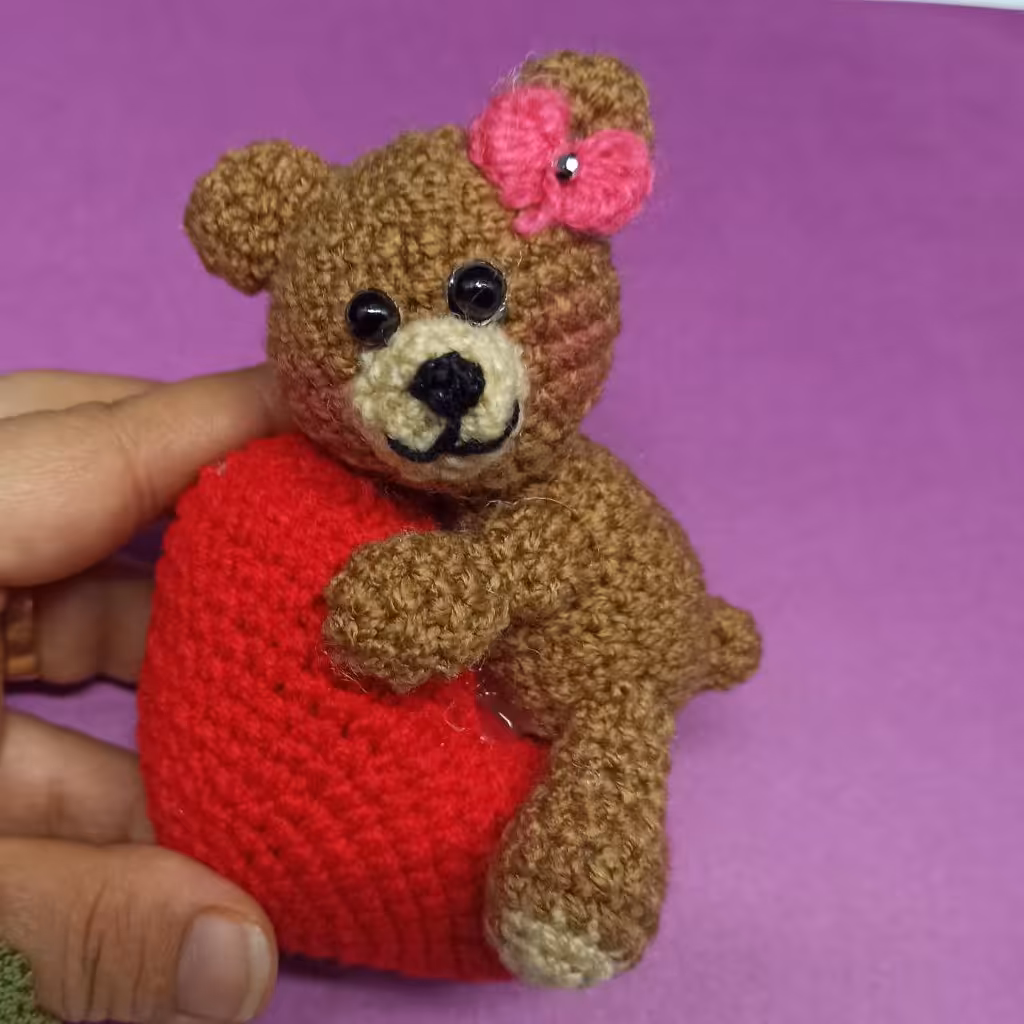 سرکلیدی عروسکی خرسی قابلیت بافت در اندازه و رنگ های متفاوت 