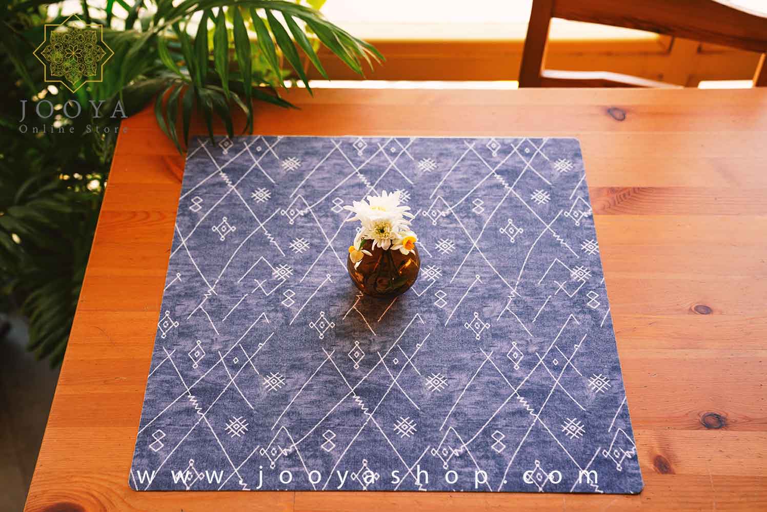 رومیزی مربع طرح روژین