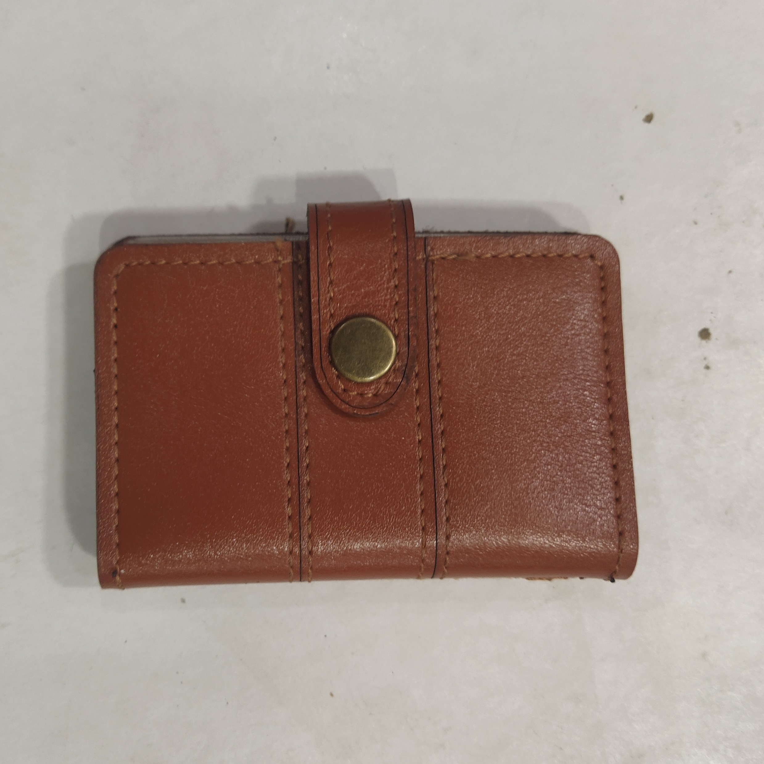 جاکارتی چرم طبیعی