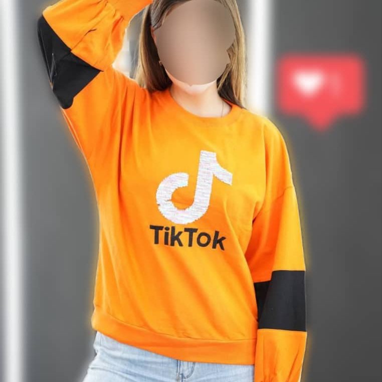 بلوز  زنانه دورس آستین دورنگ گلدوزی و پولکدوزی طرح tiktok فری سایز غرفه تیشرت لند