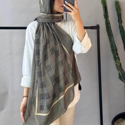 شال طوسی نخی دور دوخت
