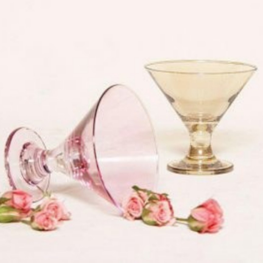 بستنی خوری عسلی پاشاباغچه