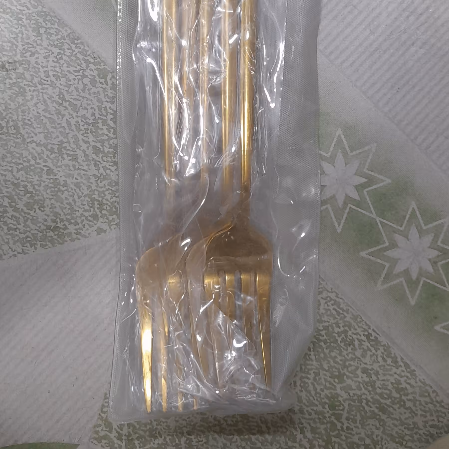 چنگال طلایی رنگ ثابت 6 عددی