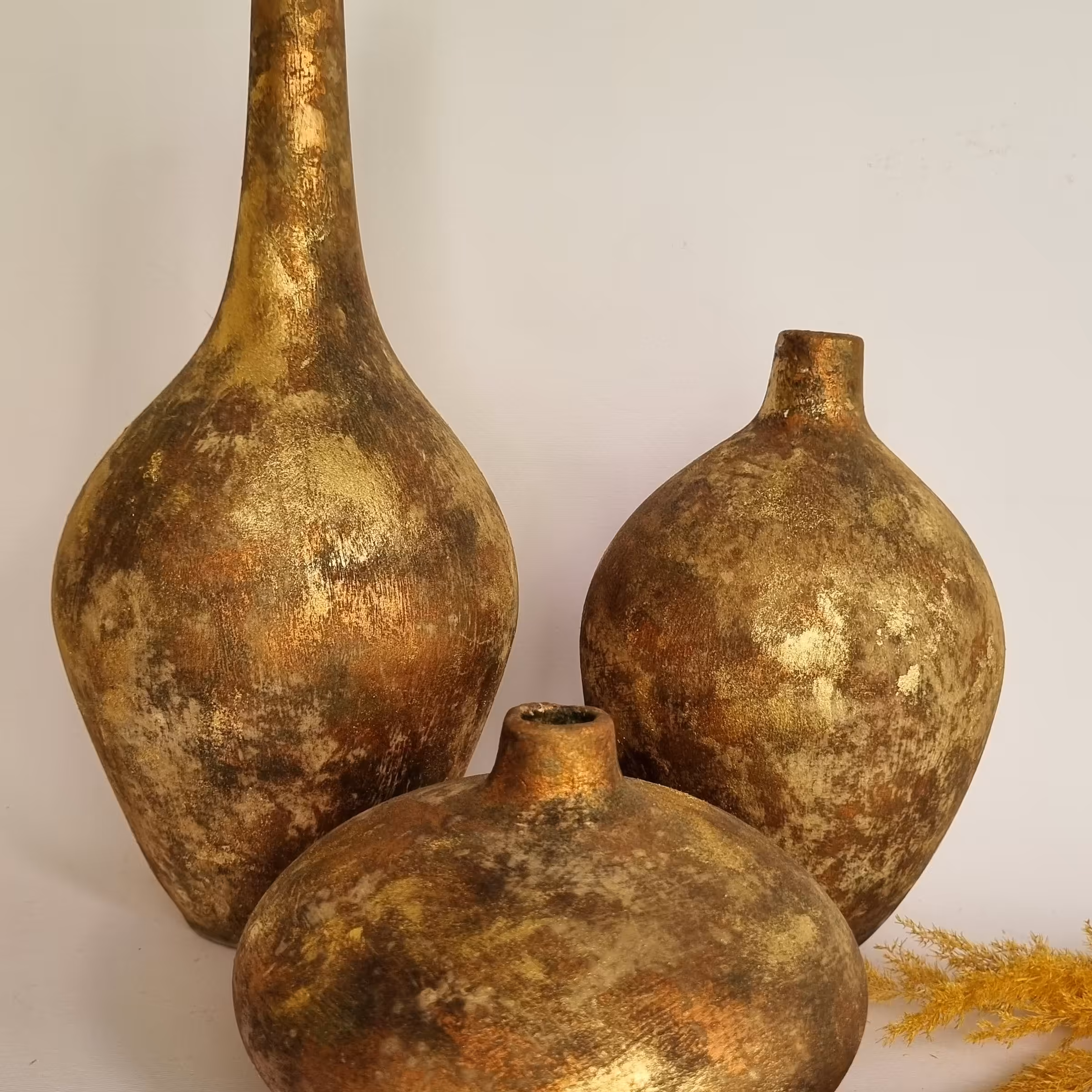 گلدان پتینه سبک روستیک سه عدد مناسب دکوراسیون داخلی
