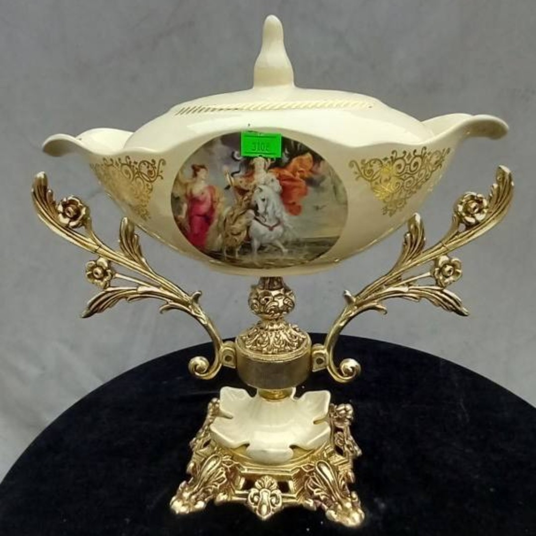 سرویس پذیرایی 4 تیکه اسکوار لیمویی عکسدار3108 آلومینیوم زاماک آبکاری درجه1 ارسال پسکرایه تهران و کرج اسنپ شهرستان باربری