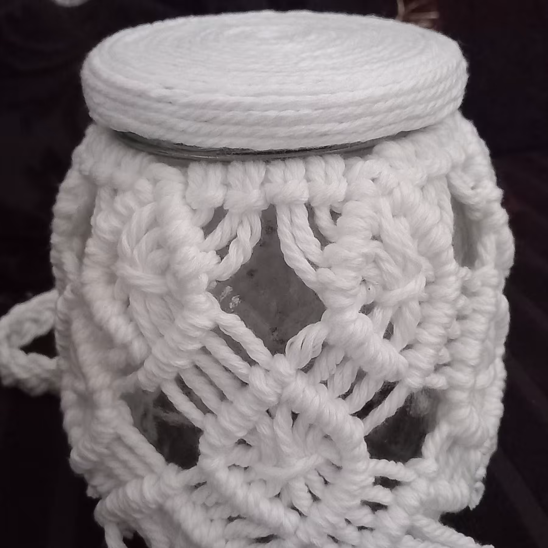 گلدان یا شمعدان مکرومه در رنگ و طرح و سایز دلخواه شما