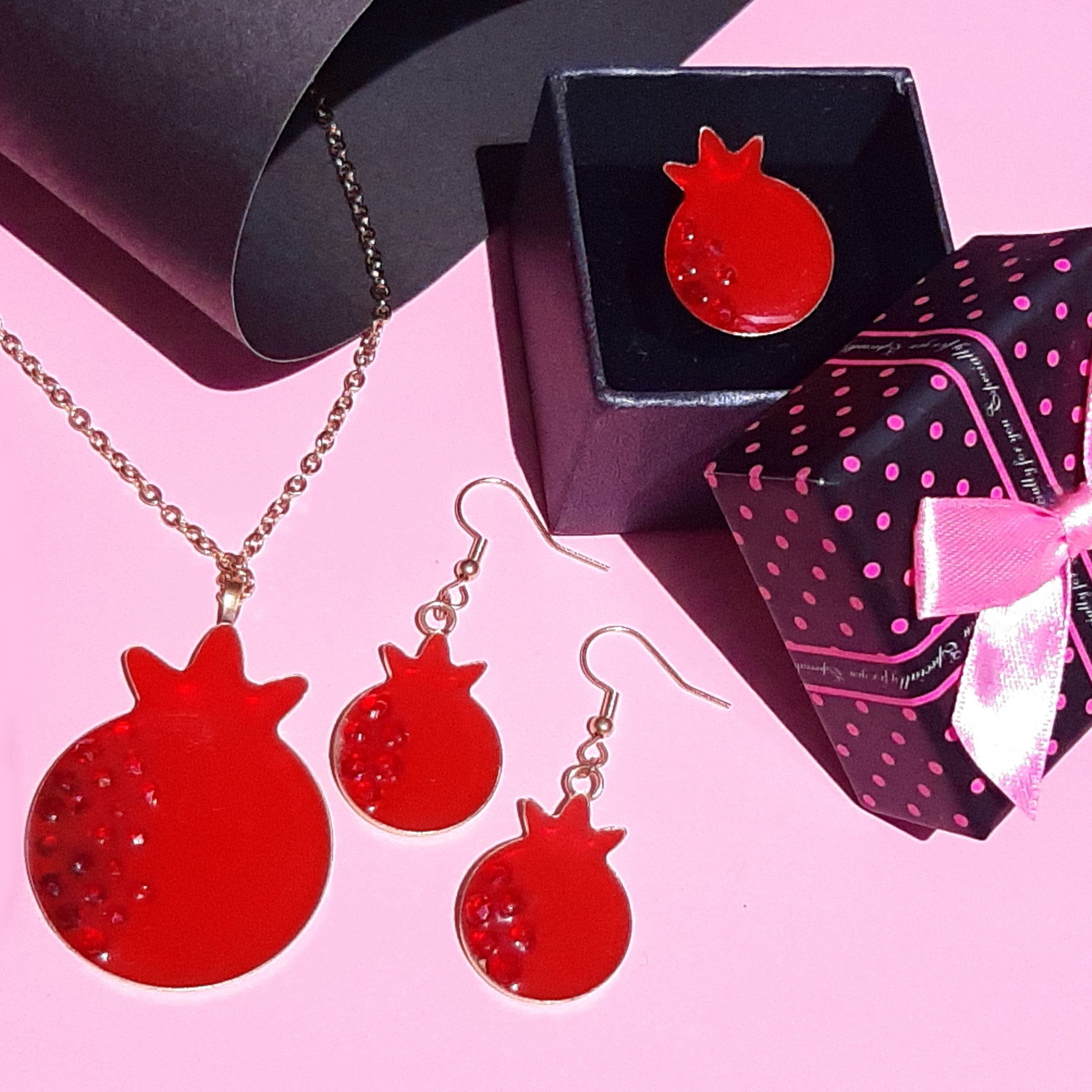 نیم ست انار با دونه های انار