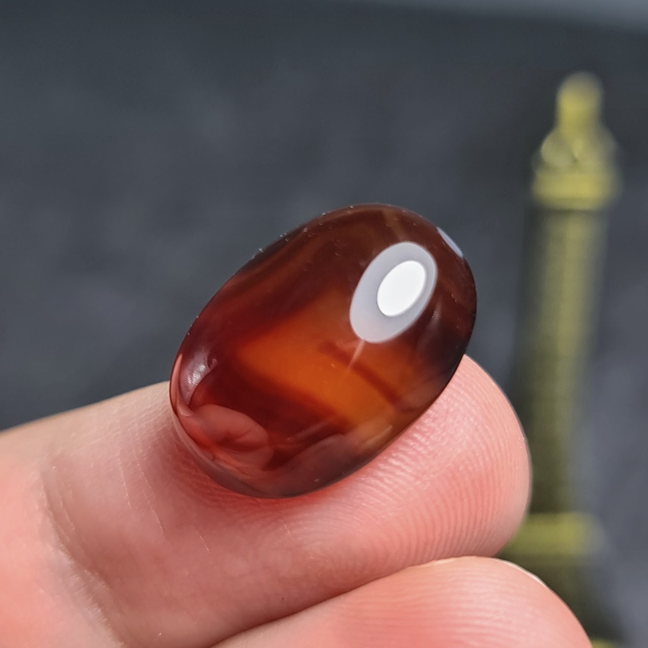  نگین زیبای سنگ عقیق جگری رگه سلیمانی خوشرنگ خراسانی اصل معدنی
کد 26583
