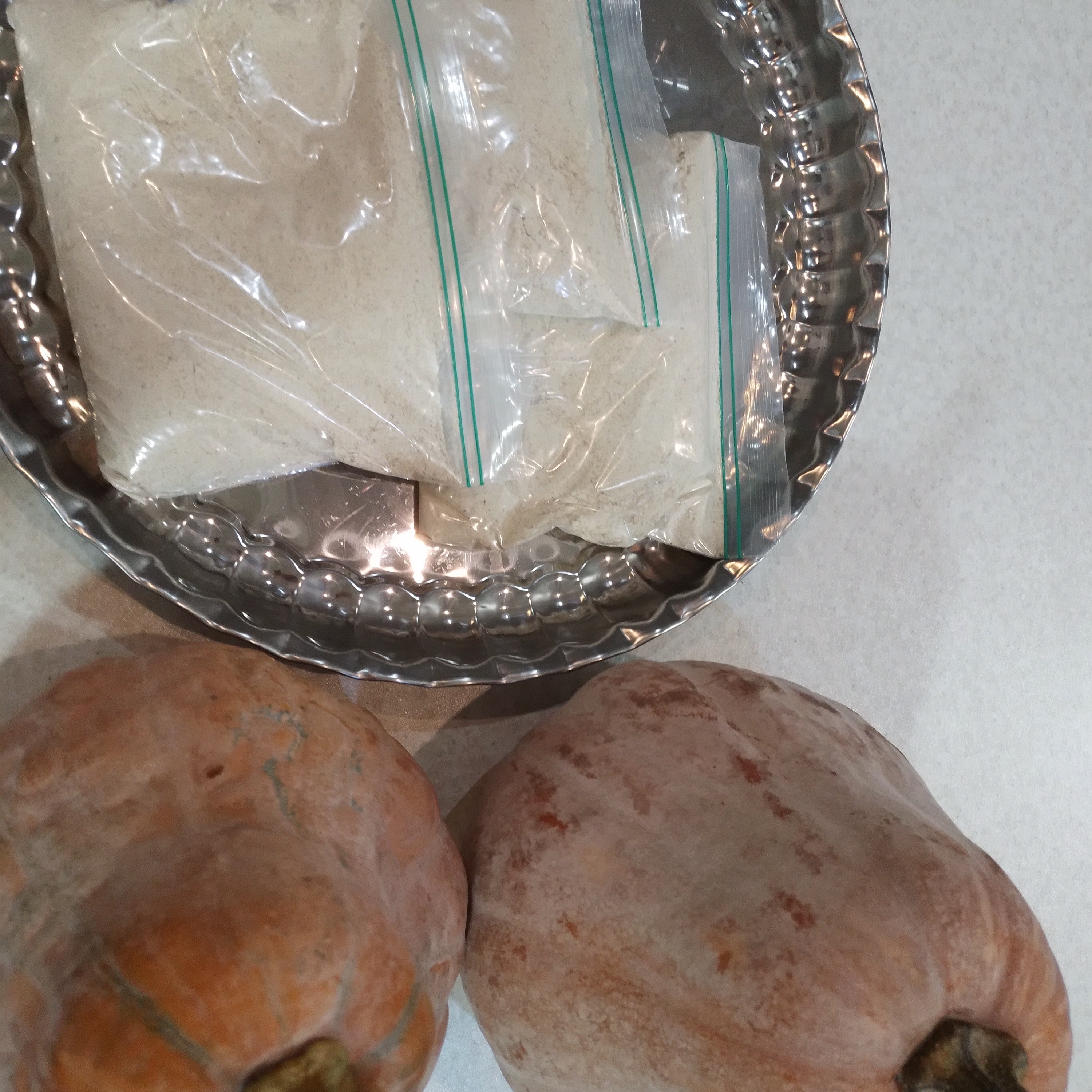 گلپرنمک محلی( محصولات فصل شمال)